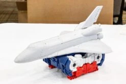 Mastermind Creations R-36 Inventa Sky Lynx -Finest Toy Store 005536f9fd