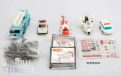4th Party Transformers G1 Defensor -Finest Toy Store 17a27a0a97