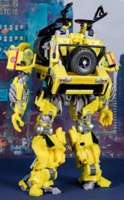 Takara Tomy Masterpiece Movie Series MPM-11 Ratchet -Finest Toy Store 2c21bc11ed