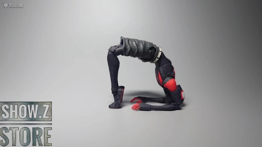 Sentinel Toys Spider-Man: Into The Spider-Verse Miles Morales 11 Sentinel Toys Spider-Man: Into The Spider-Verse Miles Morales - Image 9
