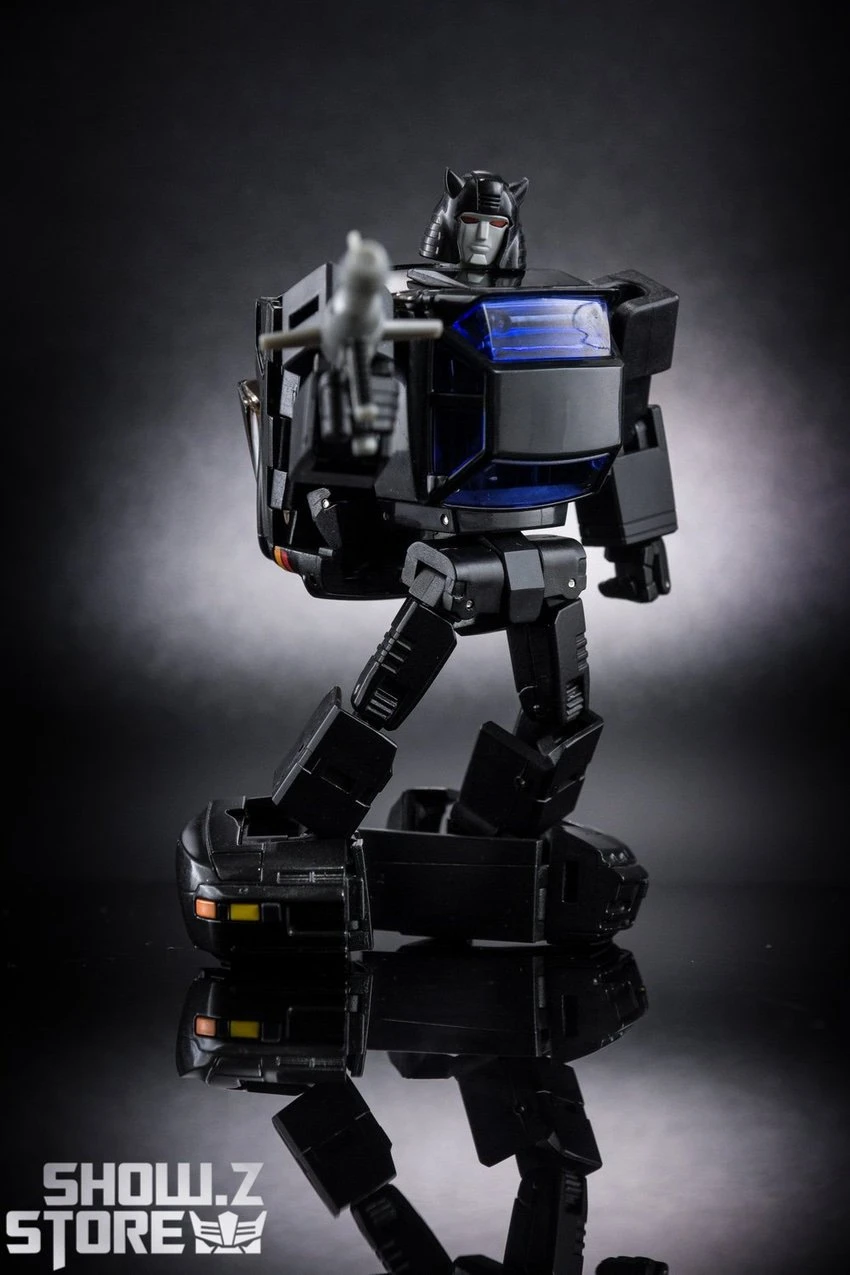 XTransbots MM-10C Toro Cliffjumper Clone Version 8 XTransbots MM-10C Toro Cliffjumper Clone Version - Image 6