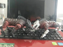 Unique Toys UT Steeljaw For Perukill AOE Lockdown Set Of 2 -Finest Toy Store 3c5291eb1e