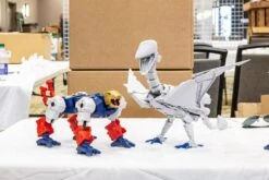 Mastermind Creations R-36 Inventa Sky Lynx -Finest Toy Store 698cc9a4cd