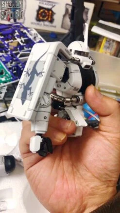 Metal Soldier MS 1/100 MS-06J MS06J Zaku II White Ogre Gundam Mobile Suit -Finest Toy Store 831ac651b5