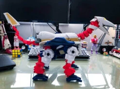 Mastermind Creations R-36 Inventa Sky Lynx -Finest Toy Store a66b0a6ddd