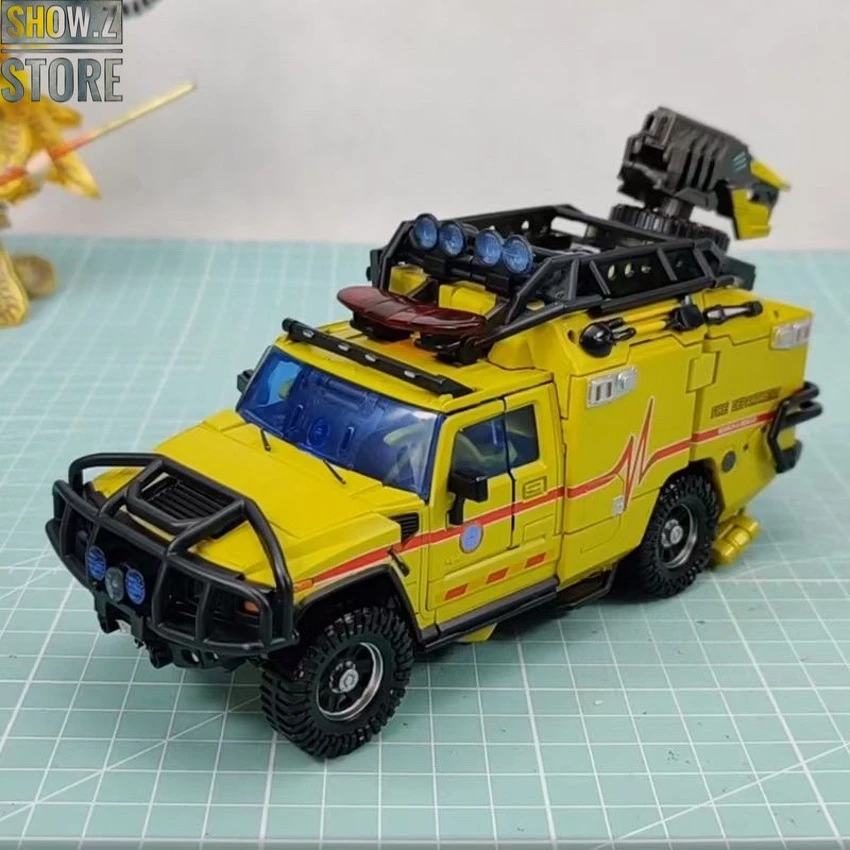 4th Party Masterpiece Movie Series MPM-11 Ratchet W/ Improved Painting 17 4th Party Masterpiece Movie Series MPM-11 Ratchet W/ Improved Painting - Image 15