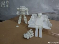 Jinbao DF04 Optimum Warrior Oversized Optimus Prime -Finest Toy Store ab110874d3