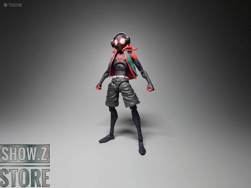 Sentinel Toys Spider-Man: Into The Spider-Verse Miles Morales 14 Sentinel Toys Spider-Man: Into The Spider-Verse Miles Morales - Image 12