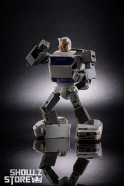 XTransbots MM-10W Coprimozzo Hubcap White Version 28 XTransbots MM-10W Coprimozzo Hubcap White Version -Finest Toy Store d0b384e64c