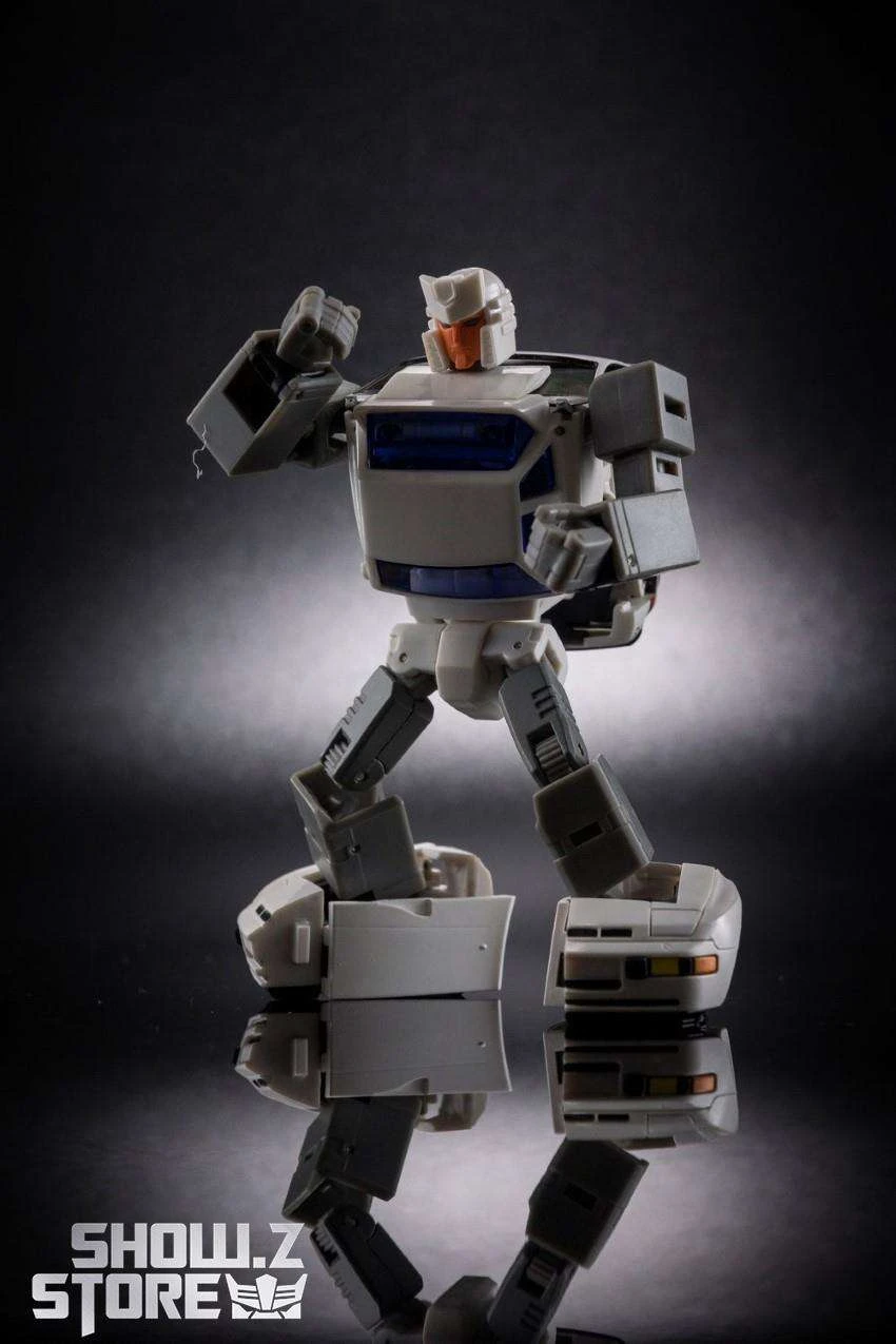 XTransbots MM-10W Coprimozzo Hubcap White Version 9 XTransbots MM-10W Coprimozzo Hubcap White Version - Image 7