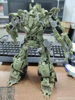 Unique Toys R-05 Desperado Megatron Original Version 28 Unique Toys R-05 Desperado Megatron Original Version -Finest Toy Store e35bf2618a