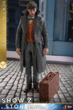 [Pre-Order] Hot Toys HT 1/6 Newt Scamander MMS512 Fantastic Beasts: The Crimes Of Grindelwald -Finest Toy Store e7dfdfb34e
