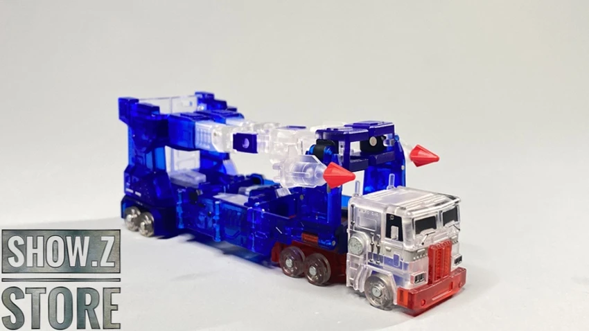 Magic Square MS-B04T Transporter Ultra Magnus Clear Version 10 Magic Square MS-B04T Transporter Ultra Magnus Clear Version - Image 8